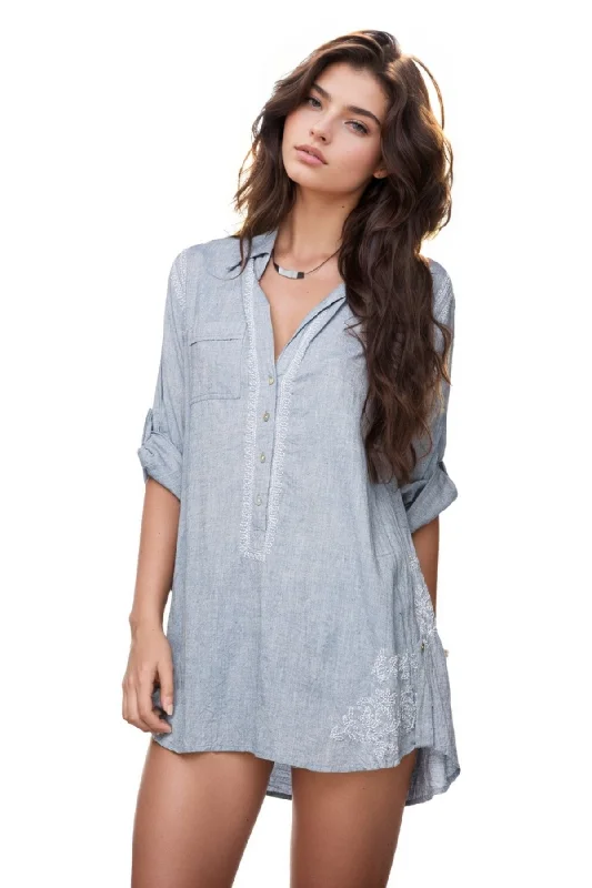 Chic Basics Boyfriend Cotton Shirt in Chambray - Denim