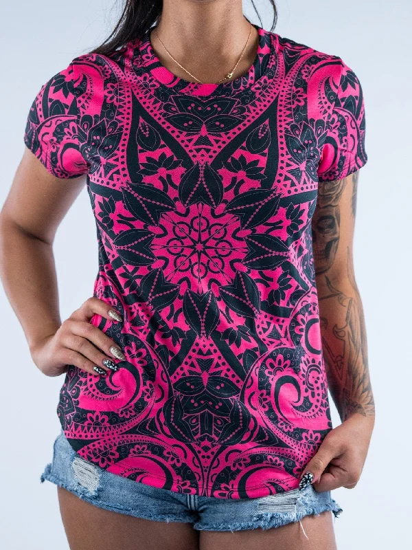 Relaxed Prints Electro Pink Mandala Women's Crew