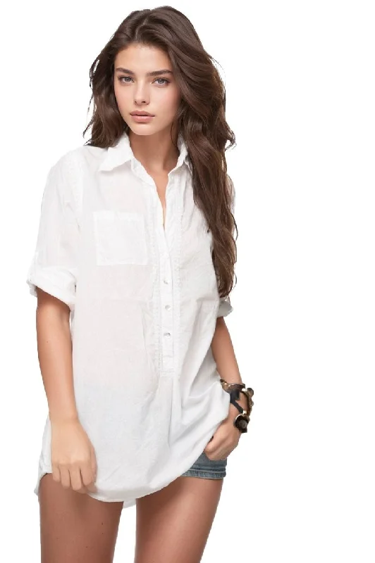 Urban Classic Meet Your New Favorite: The Boyfriend Cotton Shirt in Chambray