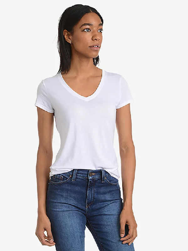 Elevated Streetwear Fitted V-Neck Marcy Tee