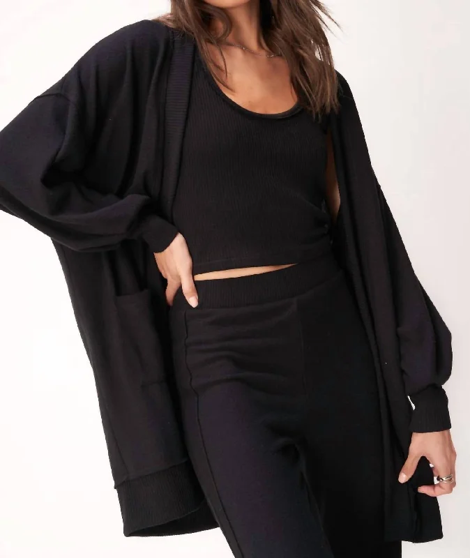 Classic Utility Lively and youthful Just Relax Cozy Seamed Cardigan In Black