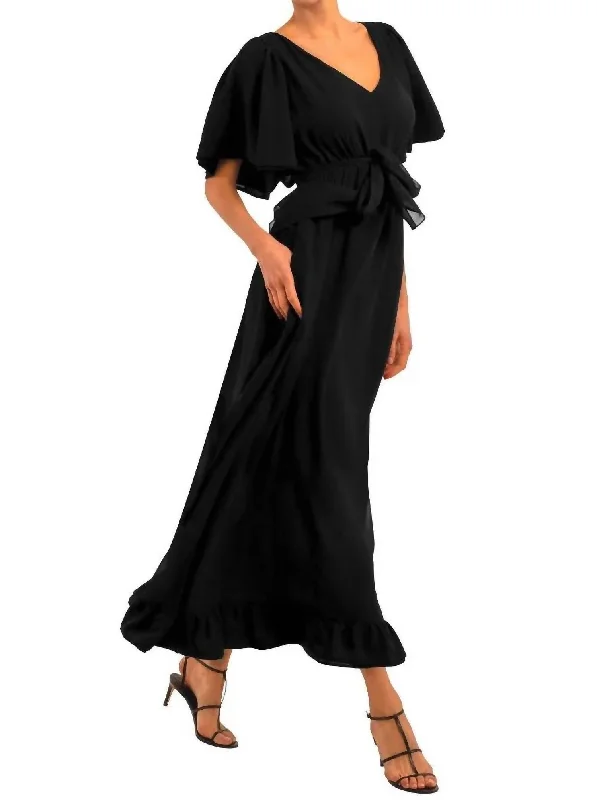 Rugged Streetwear Maxi Melody Dress In Black